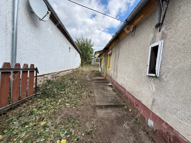 Eladó ház Sárvár 48 nm