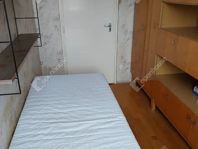 Eladó lakás Kőszeg, Lakótelep 69 nm