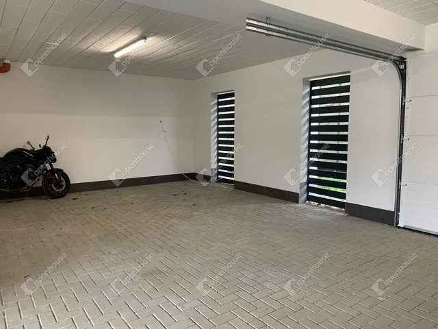 Eladó garázs Szombathely 14 nm