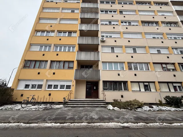 Eladó lakás Szombathely 43 nm