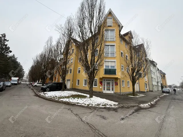 Eladó lakás Körmend 63 nm