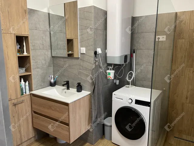 Eladó lakás Szombathely 77 nm