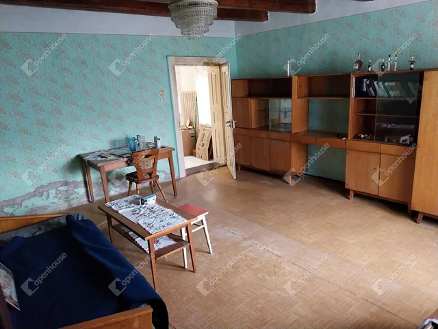 Eladó ház Nemesrempehollós 96 nm