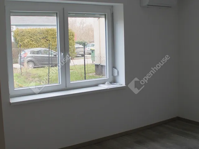 Eladó lakás Sárvár, Kertváros 37 nm