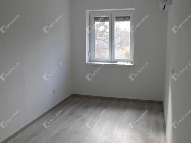 Eladó lakás Sárvár, Kertváros 48 nm