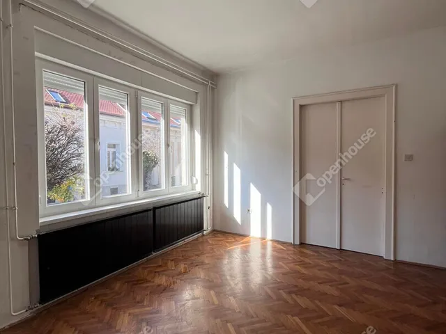 Eladó lakás Szombathely 93 nm