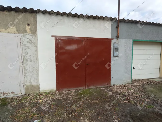 Eladó garázs Szombathely 15 nm