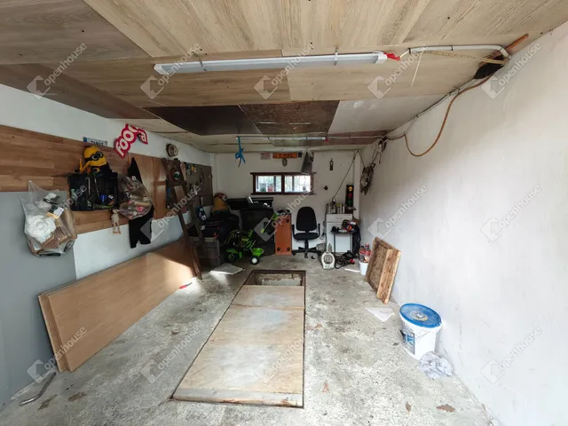 Eladó garázs Szombathely 15 nm