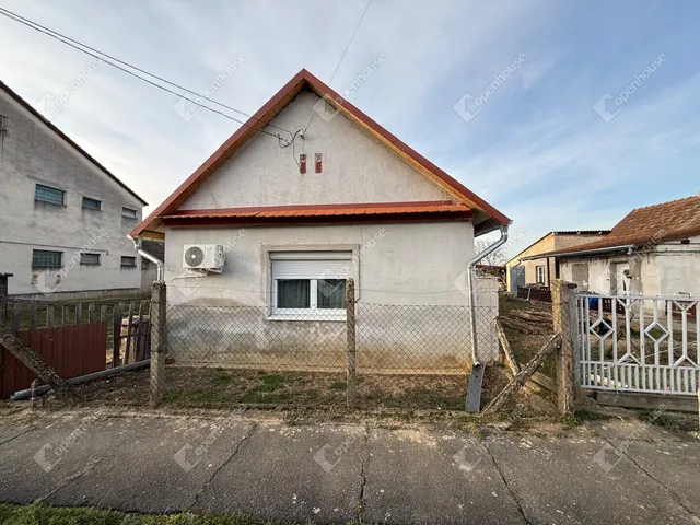 Eladó ház Rábahidvég 60 nm