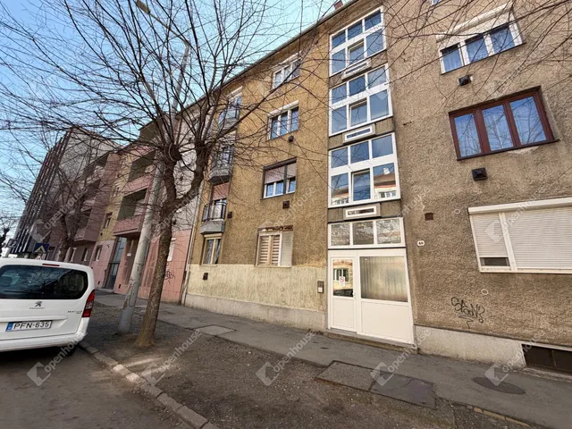 Eladó lakás Szombathely 32 nm