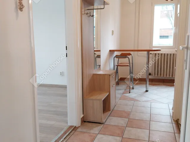 Eladó lakás Körmend 32 nm