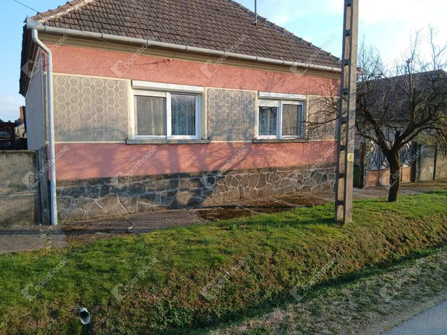 Eladó ház Bögöt 85 nm