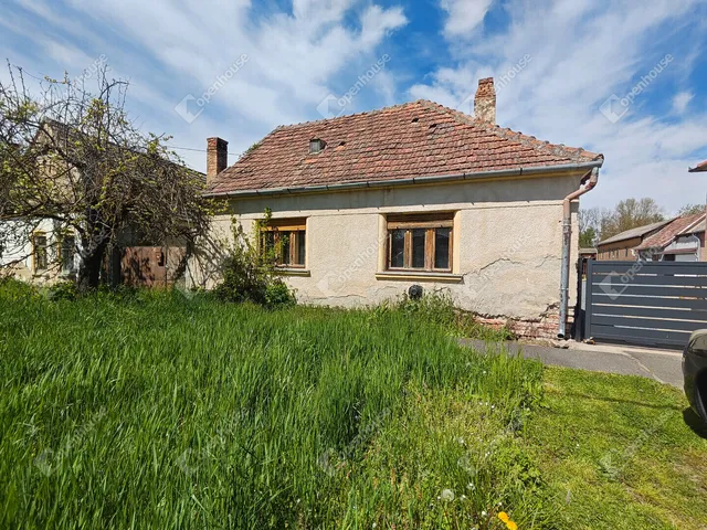 Eladó ház Gór 140 nm