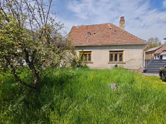 Eladó ház Gór 140 nm