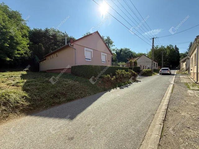Eladó telek Vasvár 1513 nm