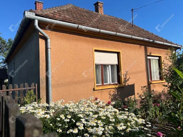 Eladó ház Döröske 54 nm