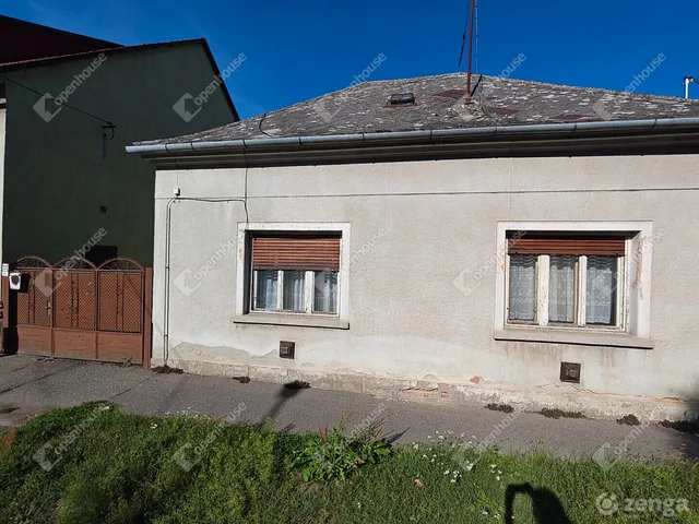 Eladó ház Szombathely, Gyöngyöshermán 105 nm