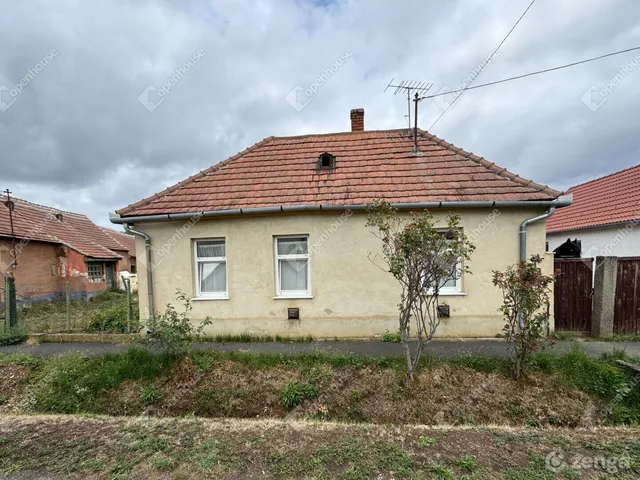 Eladó ház Sótony 69 nm