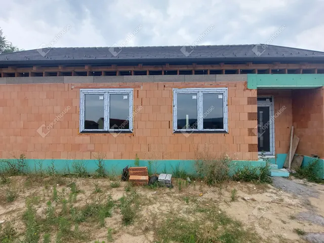 Eladó ház Tatabánya, Kertváros 90 nm