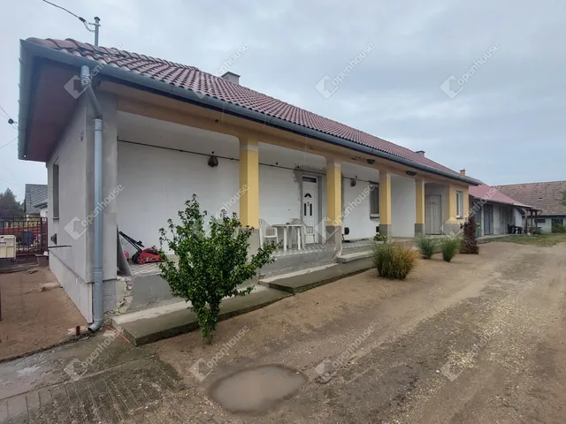 Eladó ház Dabas 139 nm