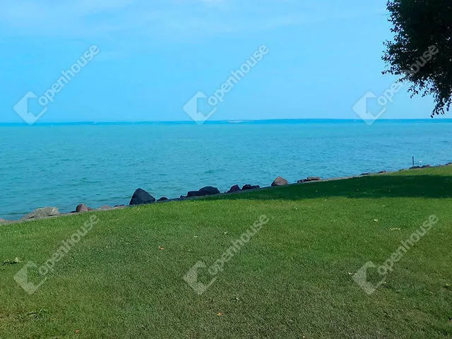 Eladó telek Balatonszabadi 862 nm