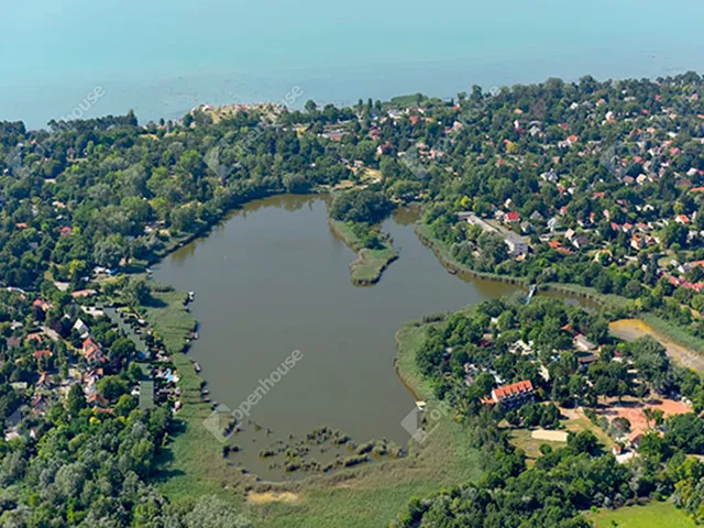 Eladó telek Balatonszabadi 862 nm