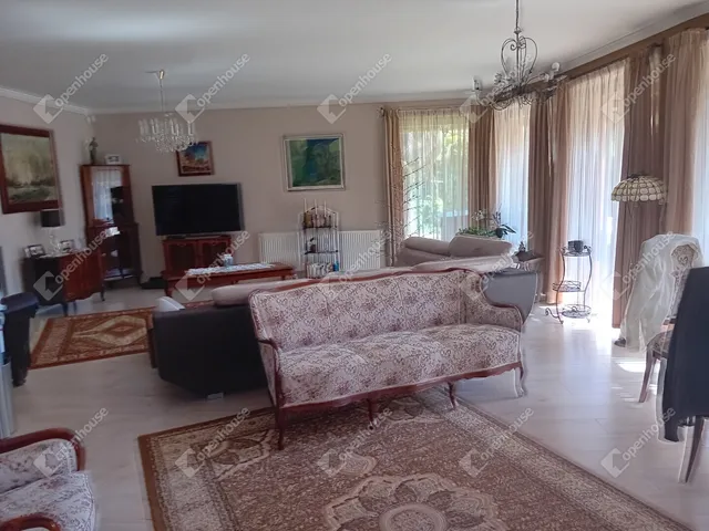 Eladó ház Tata 200 nm