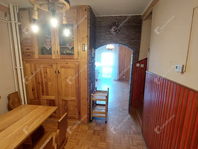 Eladó ház Oroszlány 96 nm