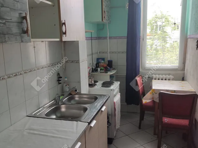 Eladó lakás Tatabánya, Kertváros 56 nm