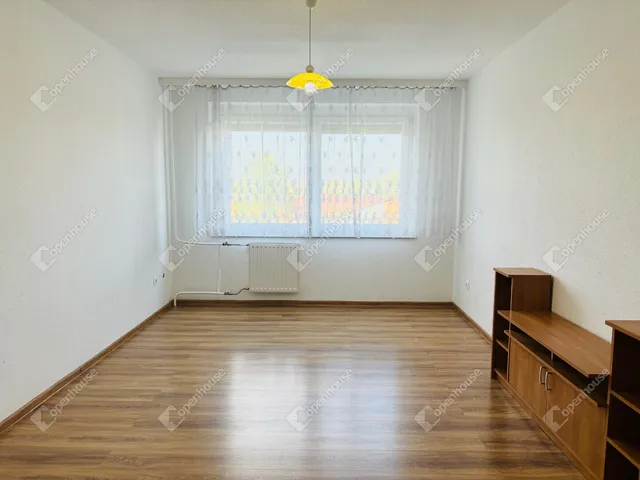 Eladó lakás Oroszlány 55 nm