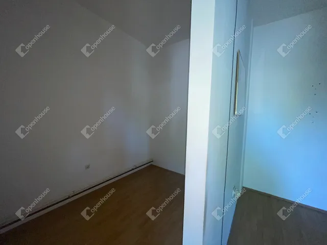 Eladó ház Komárom, Molaj 110 nm