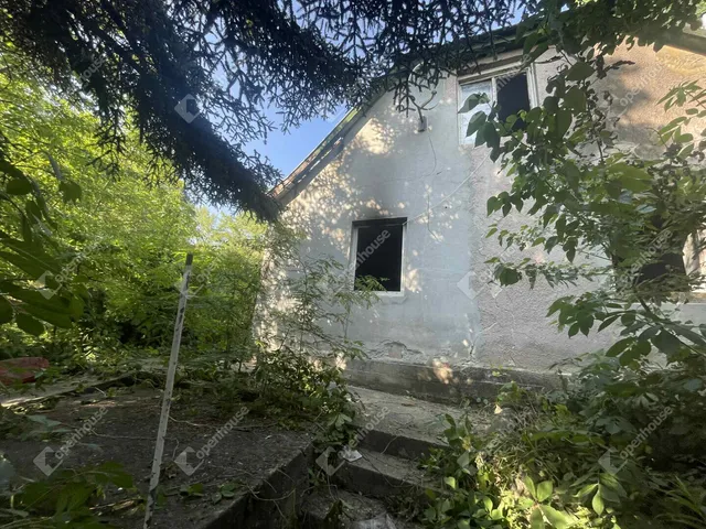 Eladó telek Tatabánya 1101 nm