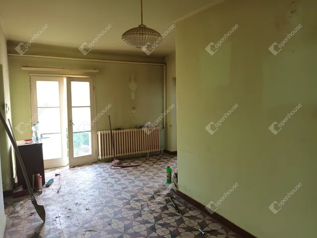 Eladó ház Lábatlan 150 nm