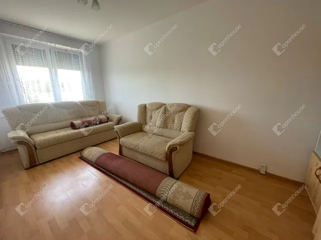 Kiadó lakás Tatabánya, Dózsakert 49 nm