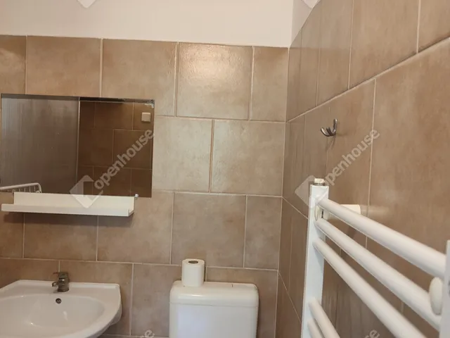 Kiadó lakás Tata, Kertváros 120 nm
