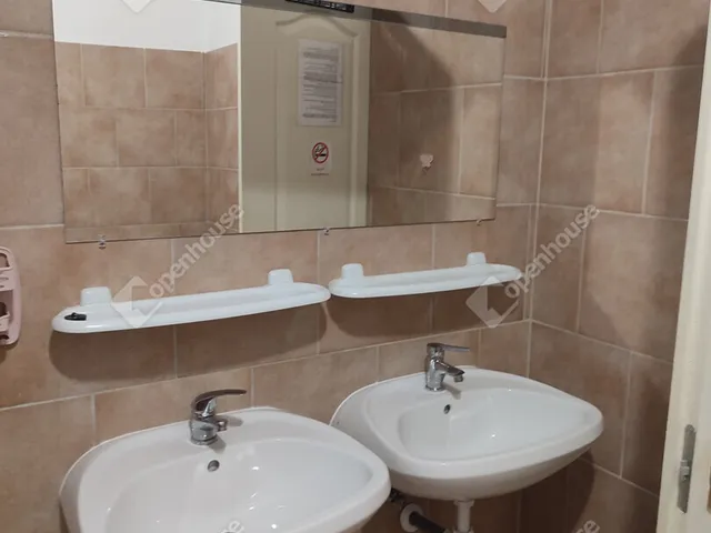 Kiadó lakás Tata, Kertváros 102 nm