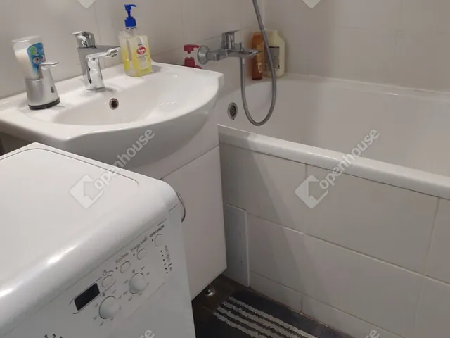 Eladó lakás Tatabánya, Dózsakert 57 nm