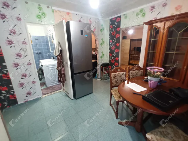 Eladó ház Tápiószele 72 nm