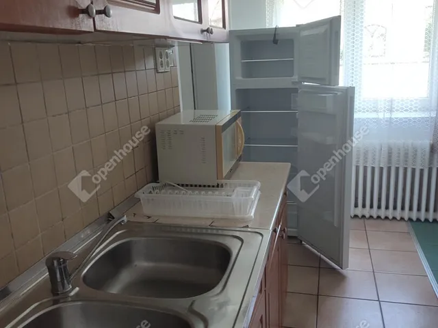 Kiadó ház Tata, Agostyán 86 nm