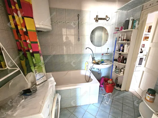 Eladó lakás Oroszlány 57 nm