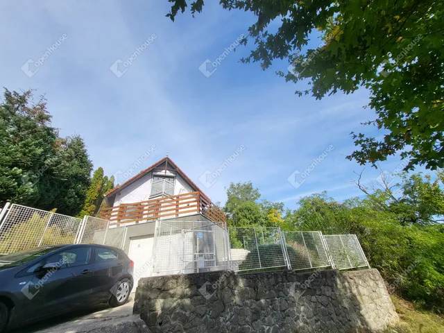 Eladó ház Leányfalu 125 nm