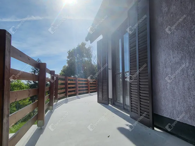 Eladó ház Leányfalu 125 nm