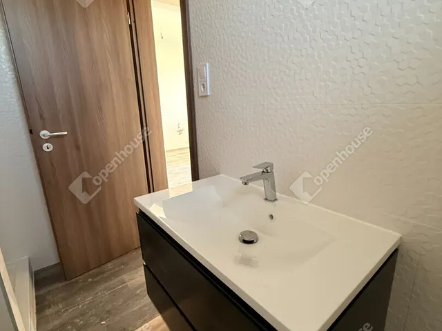 Eladó ház Környe 62 nm