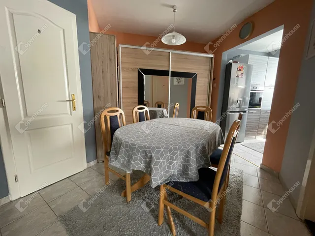 Eladó lakás Tatabánya, Óváros 118 nm