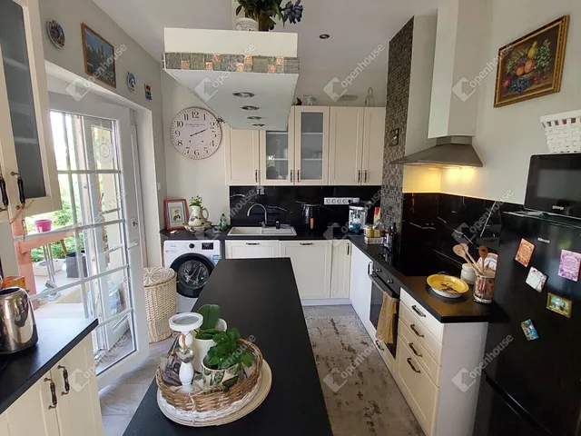 Kiadó ház Tatabánya, Bánhida 66 nm