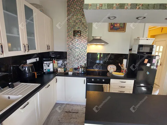 Kiadó ház Tatabánya, Bánhida 66 nm