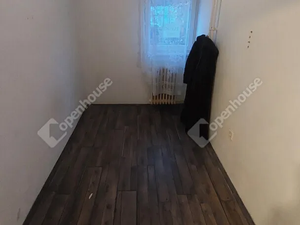 Eladó lakás Tatabánya, Újváros 43 nm