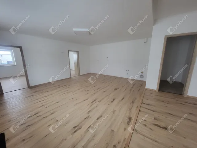 Eladó ház Nyergesújfalu 120 nm