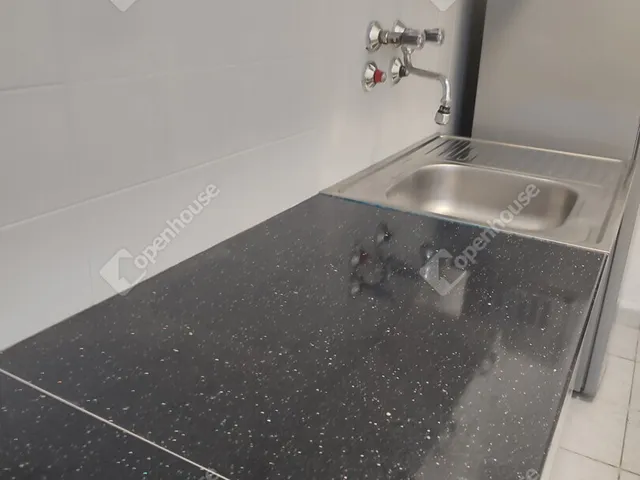 Kiadó lakás Tatabánya, Újváros 39 nm