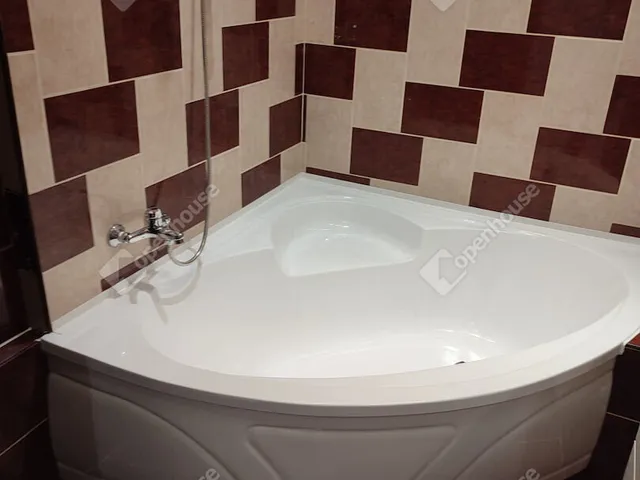 Eladó lakás Tatabánya, Kertváros 56 nm